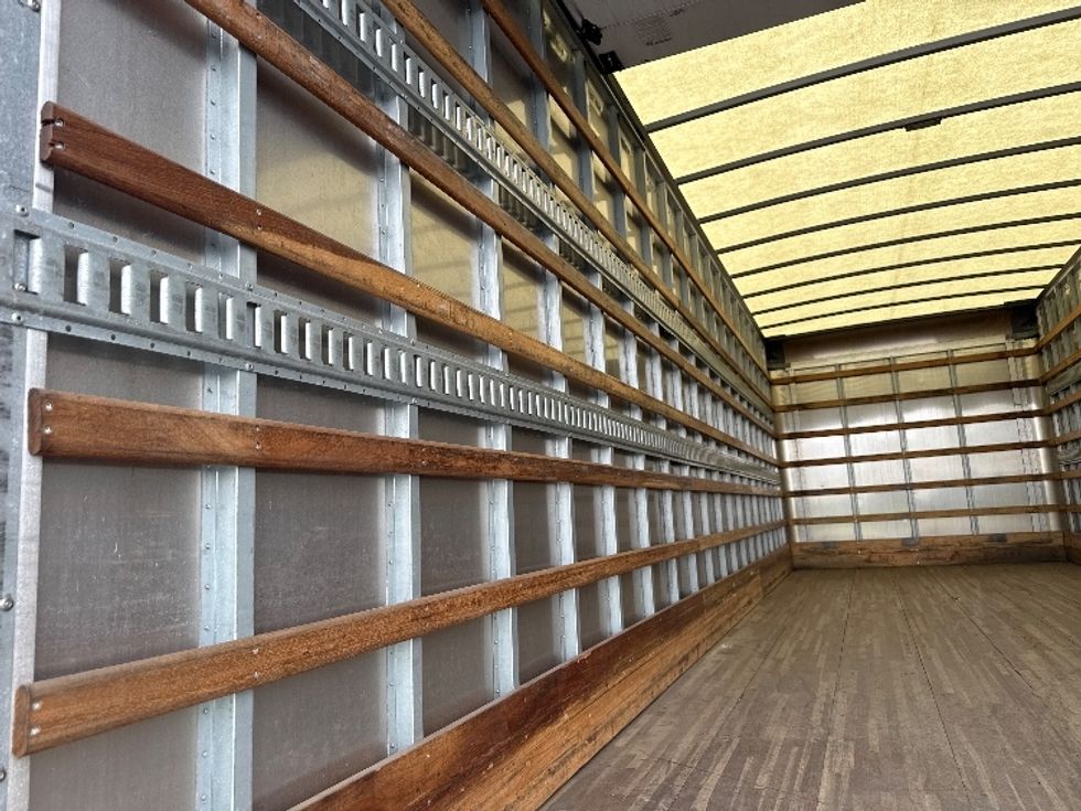 Medium Duty Box Truck-Light and Medium Duty Trucks-International-2020-MV607-Dayton-NJ-120,259\n\t\tmiles-$ 57,000 - Image 11
