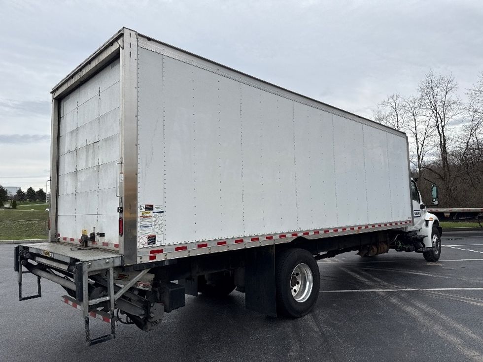 Medium Duty Box Truck-Light and Medium Duty Trucks-International-2020-MV607-Dayton-NJ-120,259\n\t\tmiles-$ 57,000 - Image 13