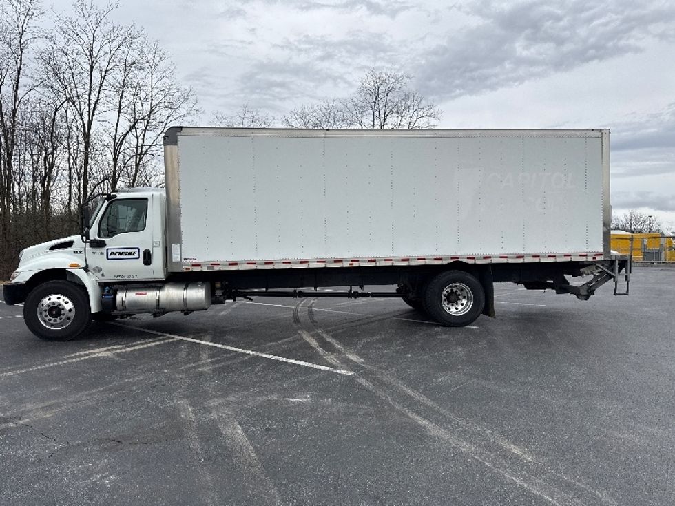 Medium Duty Box Truck-Light and Medium Duty Trucks-International-2020-MV607-Dayton-NJ-120,259\n\t\tmiles-$ 57,000 - Image 4