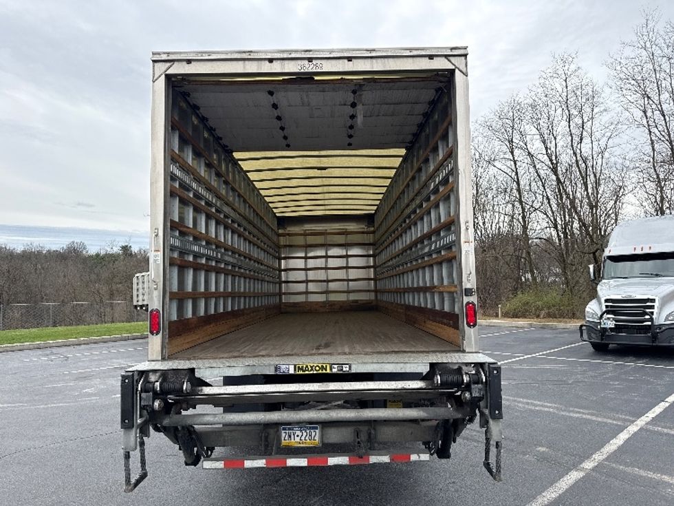Medium Duty Box Truck-Light and Medium Duty Trucks-International-2020-MV607-Dayton-NJ-120,259\n\t\tmiles-$ 57,000 - Image 8