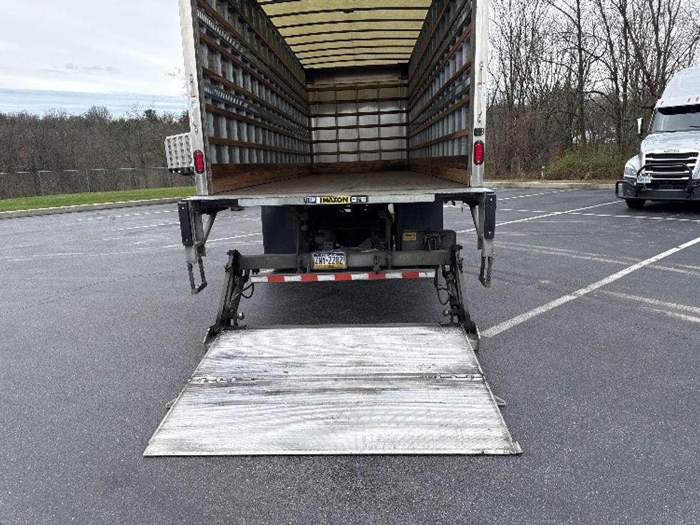 Medium Duty Box Truck-Light and Medium Duty Trucks-International-2020-MV607-Dayton-NJ-120,259\n\t\tmiles-$ 57,000 - Image 9