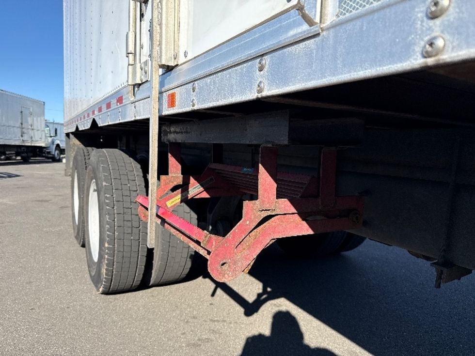 Medium Duty Box Truck-Light and Medium Duty Trucks-International-2020-MV607-Dayton-NJ-170,001\n\t\tmiles-$ 58,500 - Image 25