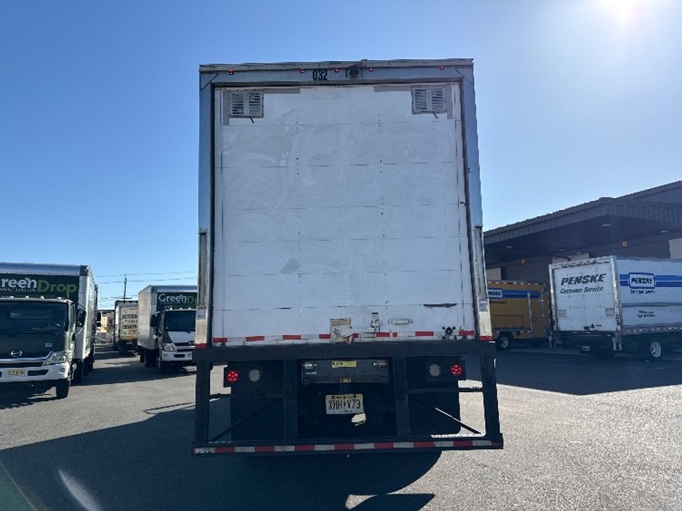Medium Duty Box Truck-Light and Medium Duty Trucks-International-2020-MV607-Dayton-NJ-170,001\n\t\tmiles-$ 58,500 - Image 7