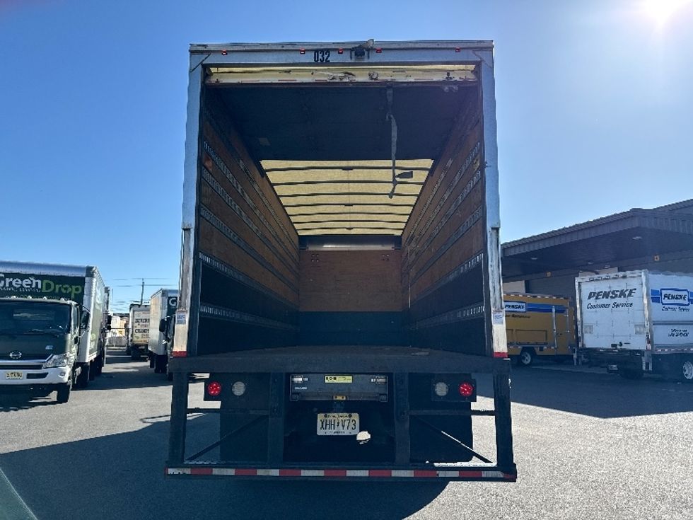 Medium Duty Box Truck-Light and Medium Duty Trucks-International-2020-MV607-Dayton-NJ-170,001\n\t\tmiles-$ 58,500 - Image 8
