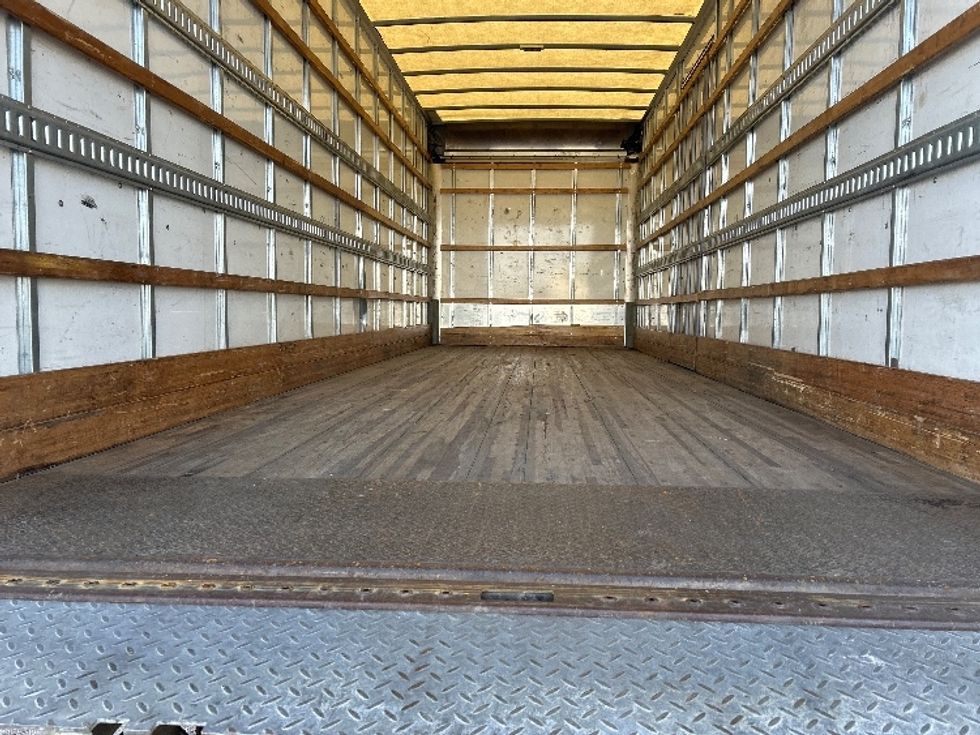 Medium Duty Box Truck-Light and Medium Duty Trucks-International-2020-MV607-Dayton-NJ-219,704\n\t\tmiles-$ 37,000 - Image 10