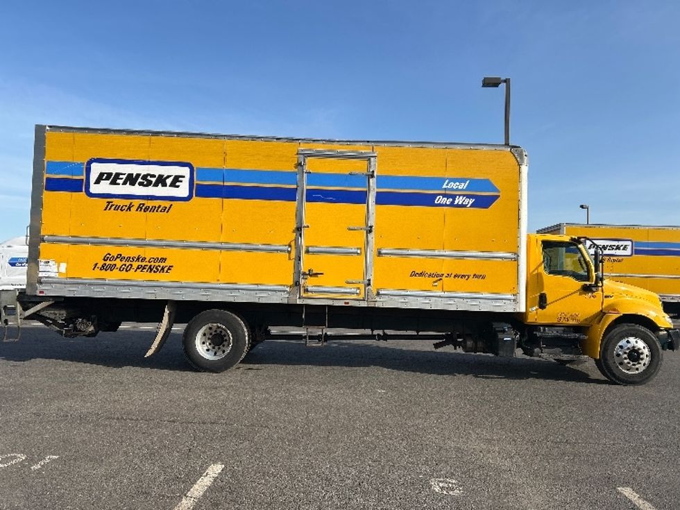 Medium Duty Box Truck-Light and Medium Duty Trucks-International-2020-MV607-Dayton-NJ-219,704\n\t\tmiles-$ 37,000 - Image 15