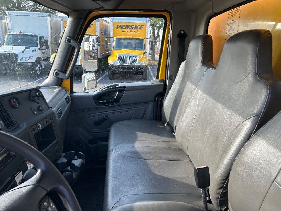 Medium Duty Box Truck-Light and Medium Duty Trucks-International-2020-MV607-Dayton-NJ-219,704\n\t\tmiles-$ 37,000 - Image 19