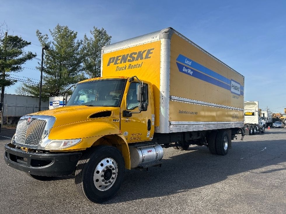 Medium Duty Box Truck-Light and Medium Duty Trucks-International-2020-MV607-Dayton-NJ-219,704\n\t\tmiles-$ 37,000 - Image 3