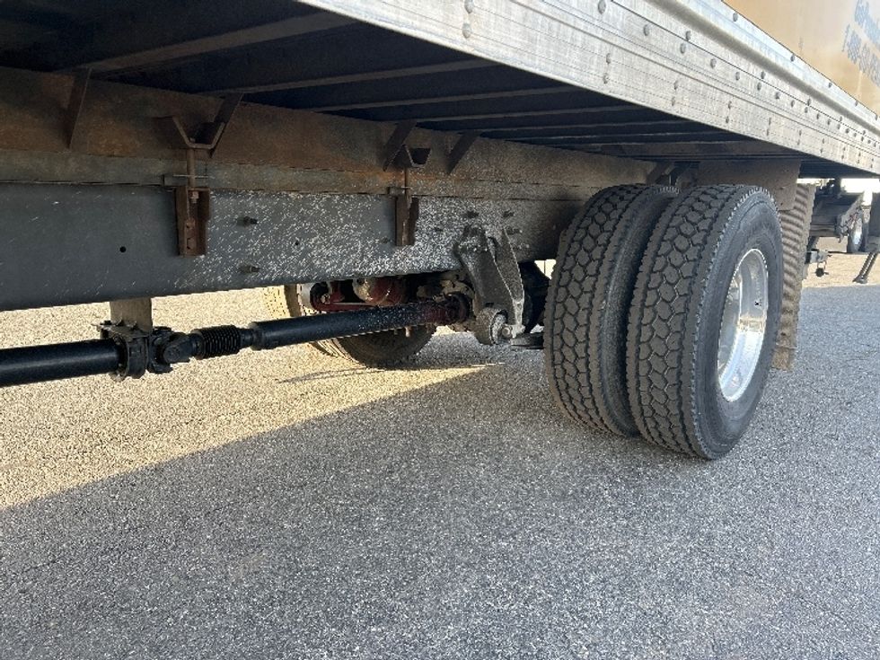 Medium Duty Box Truck-Light and Medium Duty Trucks-International-2020-MV607-Dayton-NJ-219,704\n\t\tmiles-$ 37,000 - Image 5