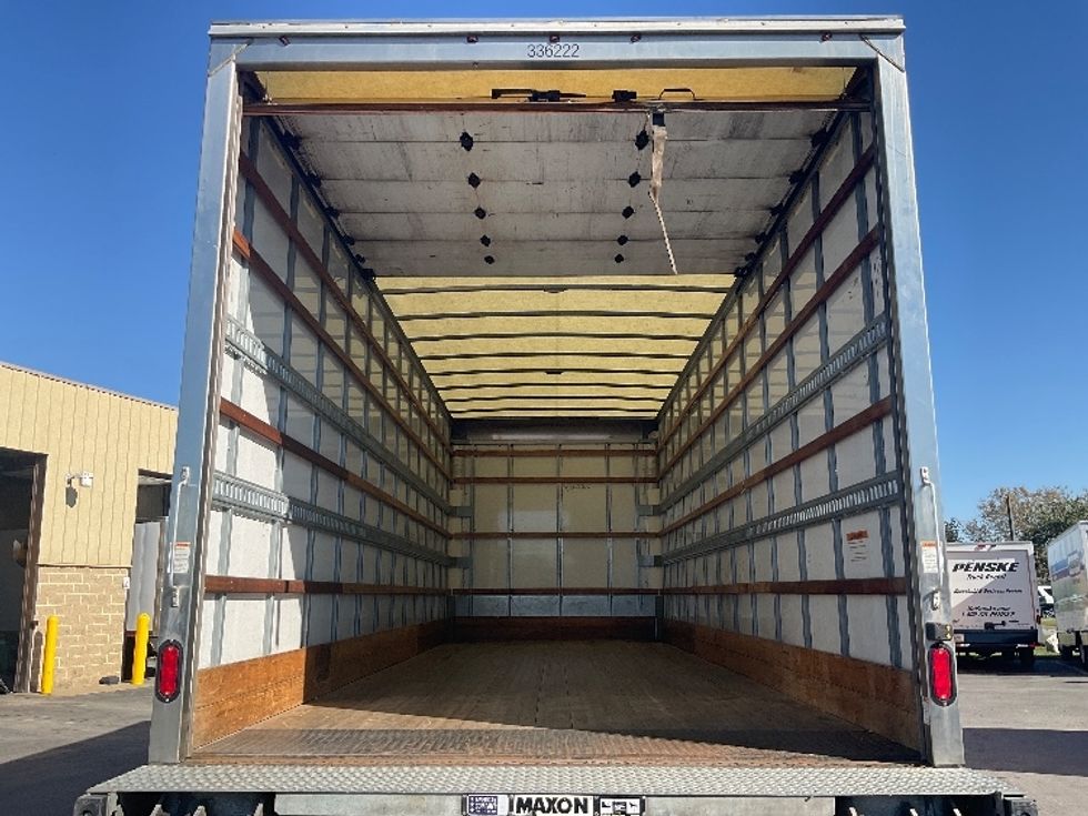Medium Duty Box Truck-Light and Medium Duty Trucks-International-2020-MV607-Dayton-NJ-274,989\n\t\tmiles-$ 33,000 - Image 8