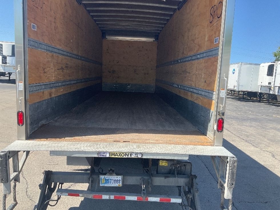 Medium Duty Box Truck-Light and Medium Duty Trucks-International-2020-MV607-Dayton-OH-182,463\n\t\tmiles-$ 42,000 - Image 10