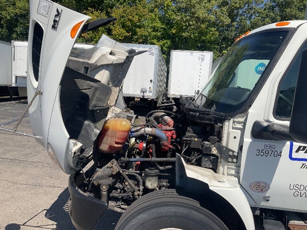 Medium Duty Box Truck-Light and Medium Duty Trucks-International-2020-MV607-Dayton-OH-182,463\n\t\tmiles-$ 42,000 - Image 24