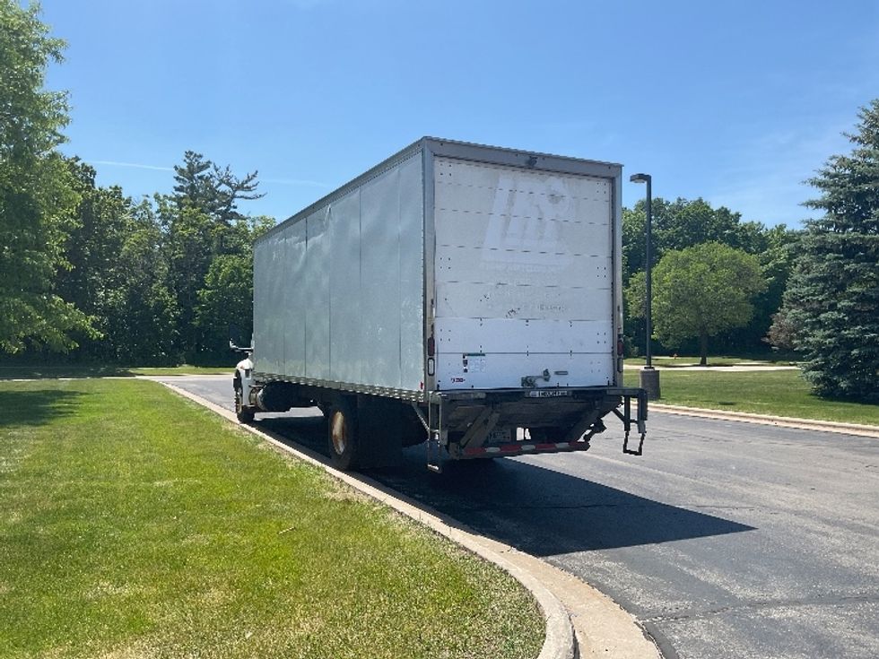 Medium Duty Box Truck-Light and Medium Duty Trucks-International-2020-MV607-De Pere-WI-308,847\n\t\tmiles-$ 26,750 - Image 3