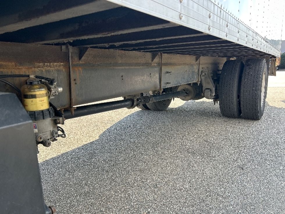 Medium Duty Box Truck-Light and Medium Duty Trucks-International-2020-MV607-Delta-BC-241,768\n\t\tkm-$ 61,500 - Image 5