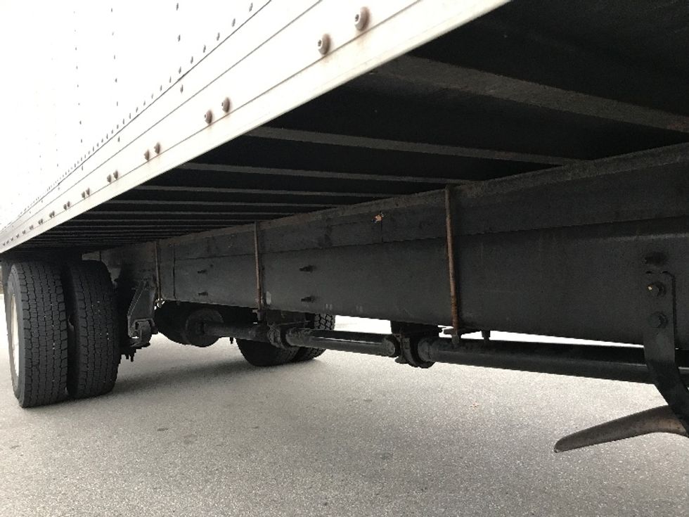 Medium Duty Box Truck-Light and Medium Duty Trucks-International-2020-MV607-Delta-BC-84,999\n\t\tkm-$ 79,750 - Image 13