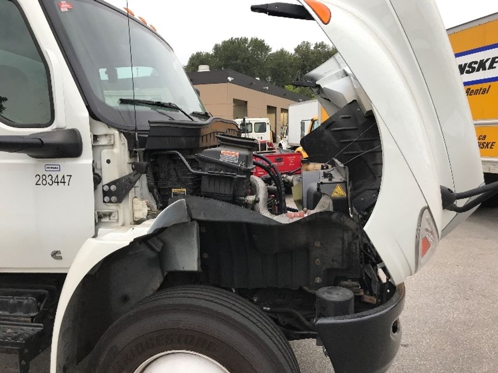 Medium Duty Box Truck-Light and Medium Duty Trucks-International-2020-MV607-Delta-BC-84,999\n\t\tkm-$ 79,750 - Image 20