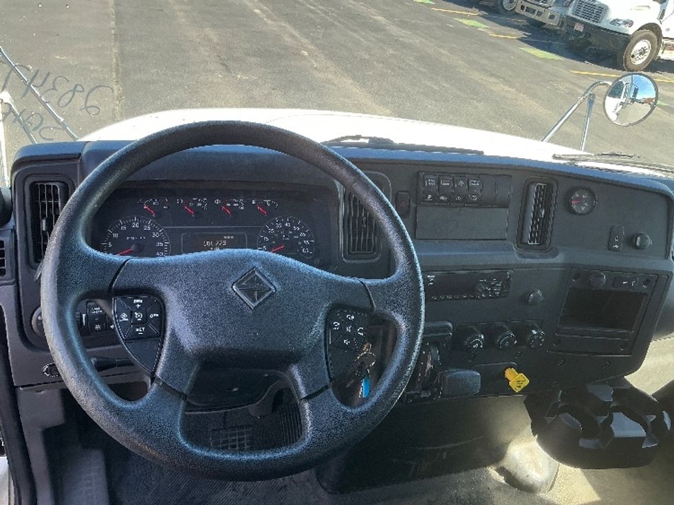 Medium Duty Box Truck-Light and Medium Duty Trucks-International-2020-MV607-Denver-CO-181,773\n\t\tmiles-$ 50,250 - Image 18