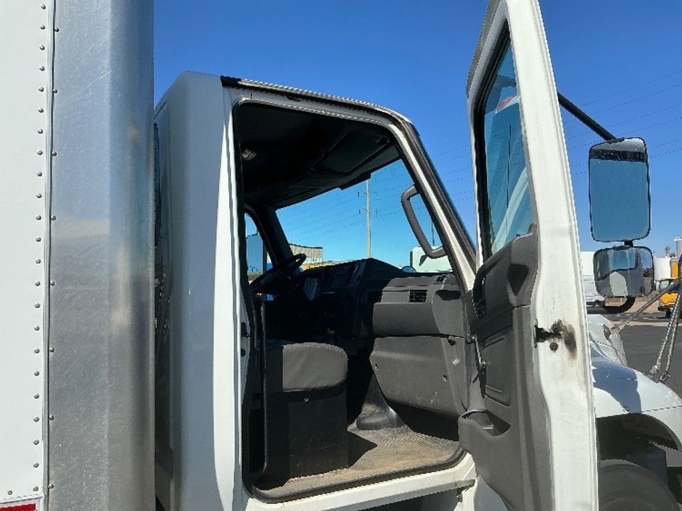 Medium Duty Box Truck-Light and Medium Duty Trucks-International-2020-MV607-Denver-CO-181,773\n\t\tmiles-$ 50,250 - Image 20