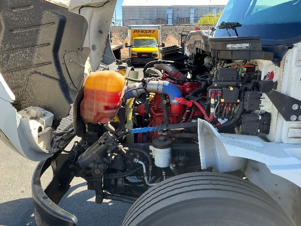 Medium Duty Box Truck-Light and Medium Duty Trucks-International-2020-MV607-Denver-CO-181,773\n\t\tmiles-$ 50,250 - Image 24