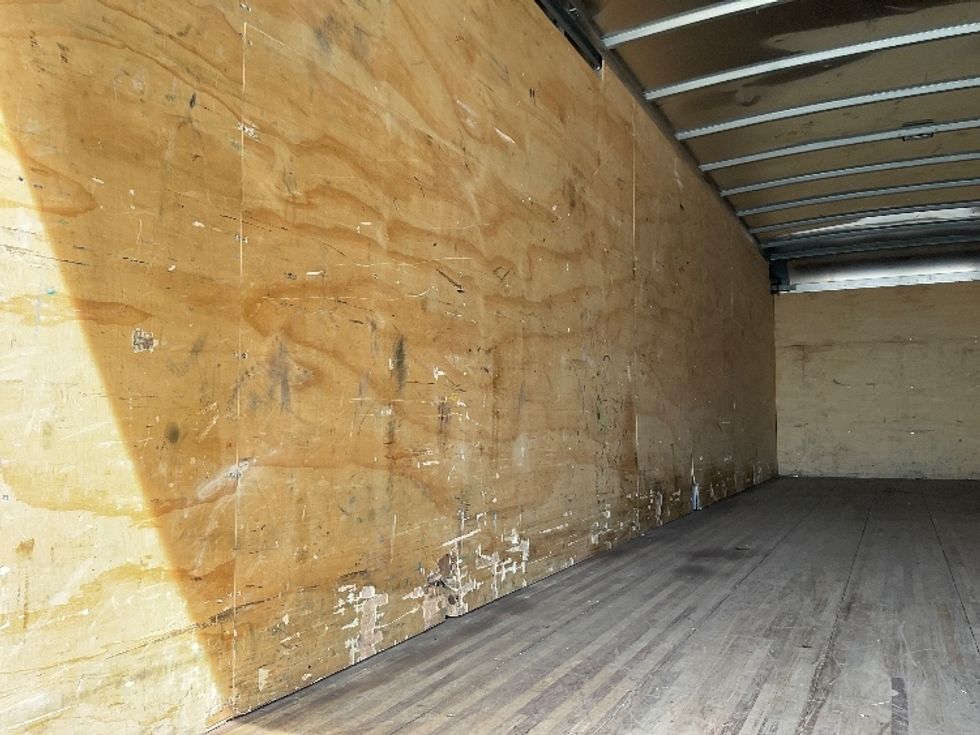 Medium Duty Box Truck-Light and Medium Duty Trucks-International-2020-MV607-Denver-CO-84,864\n\t\tmiles-$ 57,250 - Image 10