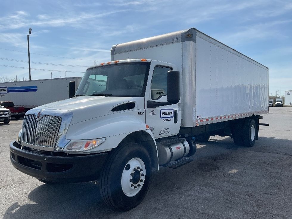 Medium Duty Box Truck-Light and Medium Duty Trucks-International-2020-MV607-Denver-CO-84,864\n\t\tmiles-$ 57,250 - Image 3