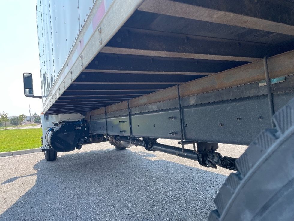 Medium Duty Box Truck-Light and Medium Duty Trucks-International-2020-MV607-Denver-CO-84,864\n\t\tmiles-$ 57,250 - Image 5