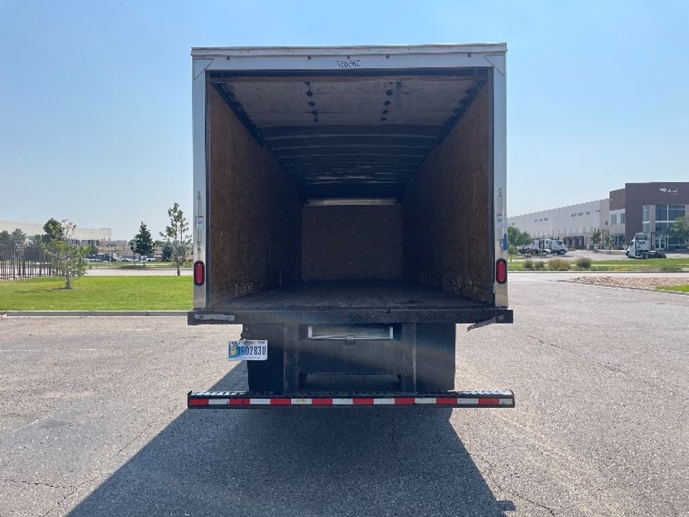 Medium Duty Box Truck-Light and Medium Duty Trucks-International-2020-MV607-Denver-CO-84,864\n\t\tmiles-$ 57,250 - Image 8