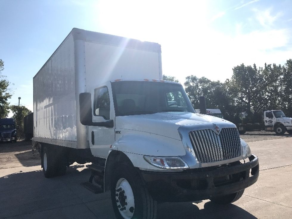 Medium Duty Box Truck-Light and Medium Duty Trucks-International-2020-MV607-Des Moines-IA-106,275\n\t\tmiles-$ 44,750 - Image 1