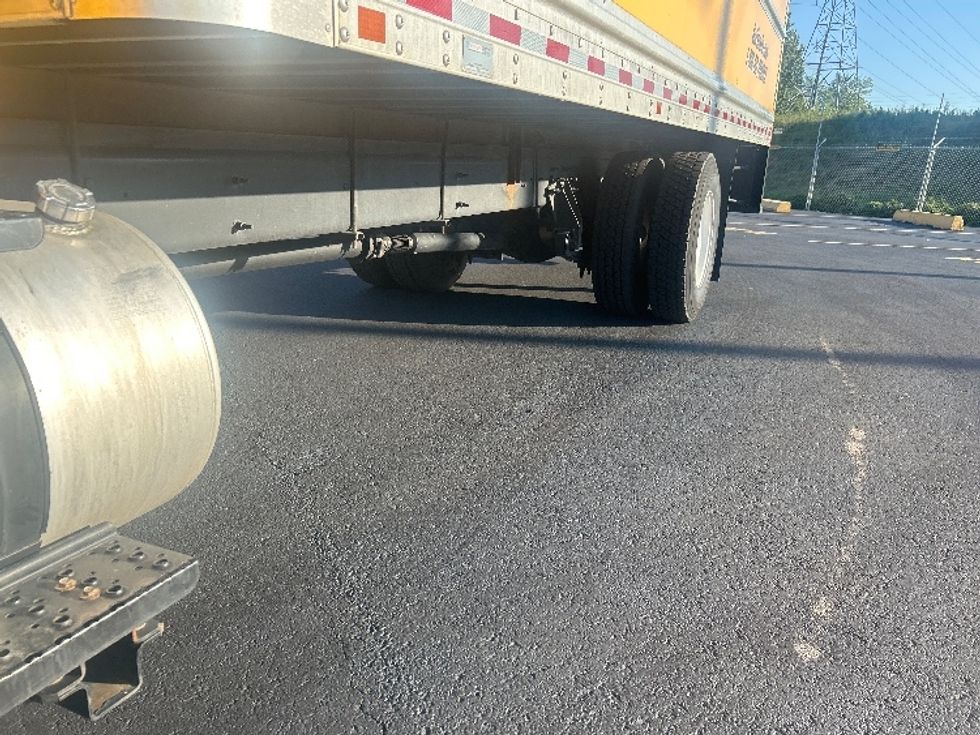 Medium Duty Box Truck-Light and Medium Duty Trucks-International-2020-MV607-Duluth-GA-190,366\n\t\tmiles-$ 27,250 - Image 5
