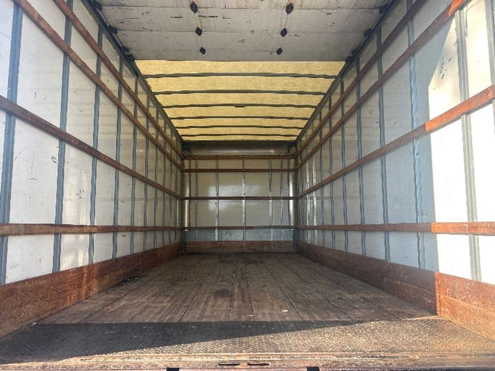 Medium Duty Box Truck-Light and Medium Duty Trucks-International-2020-MV607-Duluth-GA-190,366\n\t\tmiles-$ 27,250 - Image 8