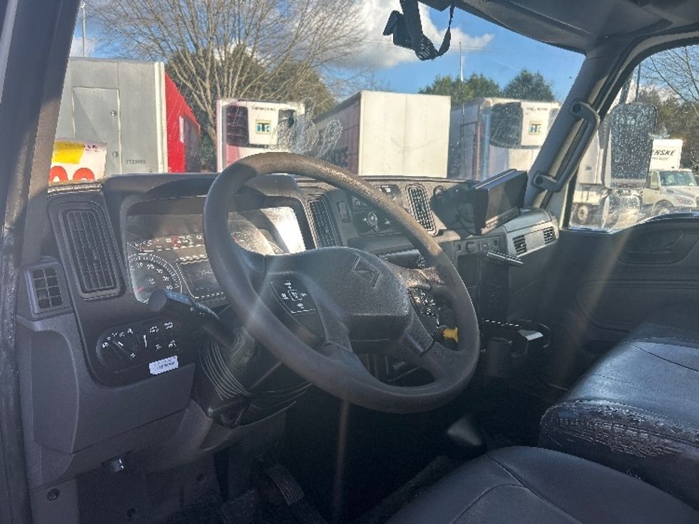 Medium Duty Box Truck-Light and Medium Duty Trucks-International-2020-MV607-Duluth-GA-354,348\n\t\tmiles-$ 21,750 - Image 12