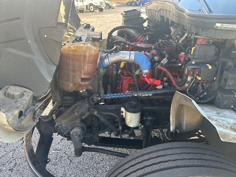 Medium Duty Box Truck-Light and Medium Duty Trucks-International-2020-MV607-Duluth-GA-354,348\n\t\tmiles-$ 21,750 - Image 19