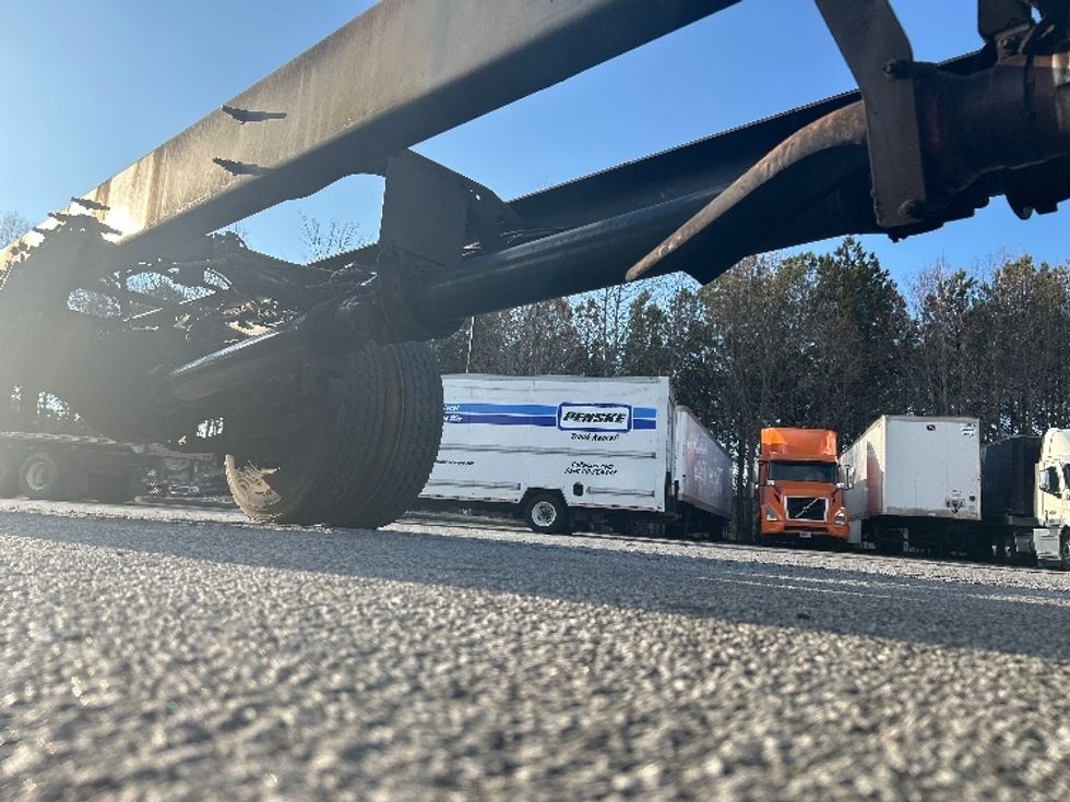 Medium Duty Box Truck-Light and Medium Duty Trucks-International-2020-MV607-Duluth-GA-354,348\n\t\tmiles-$ 21,750 - Image 9