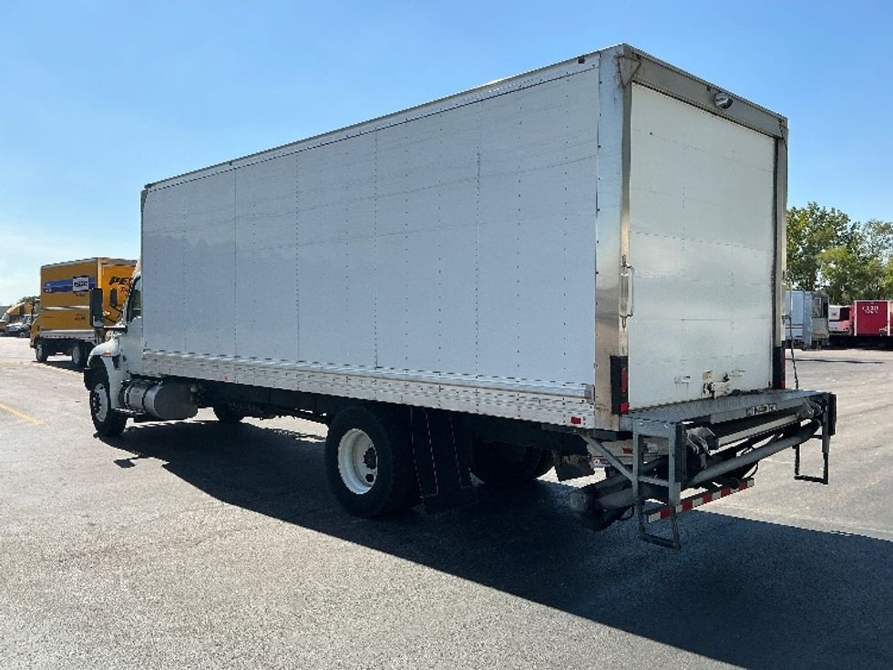 Medium Duty Box Truck-Light and Medium Duty Trucks-International-2020-MV607-East Chicago-IN-111,322\n\t\tmiles-$ 56,750 - Image 6