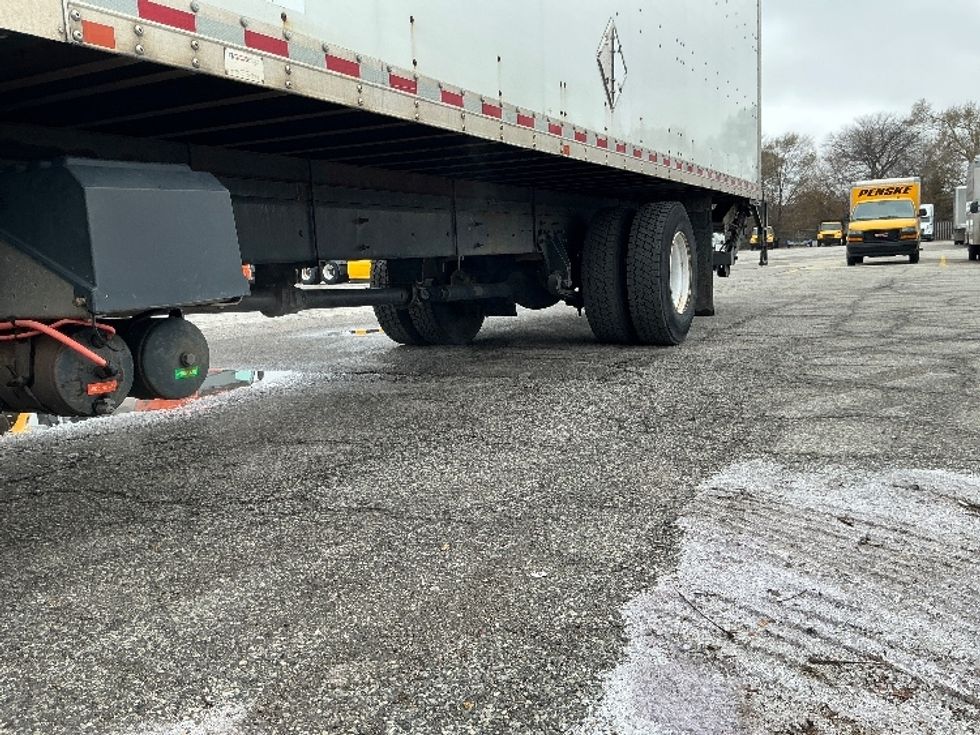 Medium Duty Box Truck-Light and Medium Duty Trucks-International-2020-MV607-East Chicago-IN-178,988\n\t\tmiles-$ 51,000 - Image 5