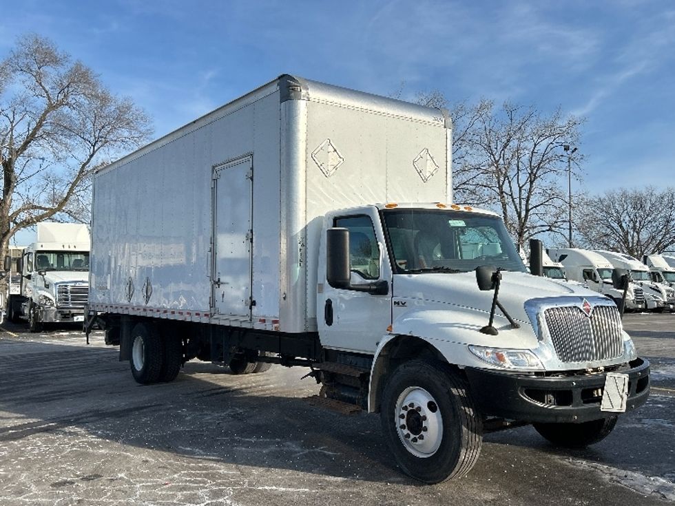 Medium Duty Box Truck-Light and Medium Duty Trucks-International-2020-MV607-East Chicago-IN-230,124\n\t\tmiles-$ 34,500 - Image 1