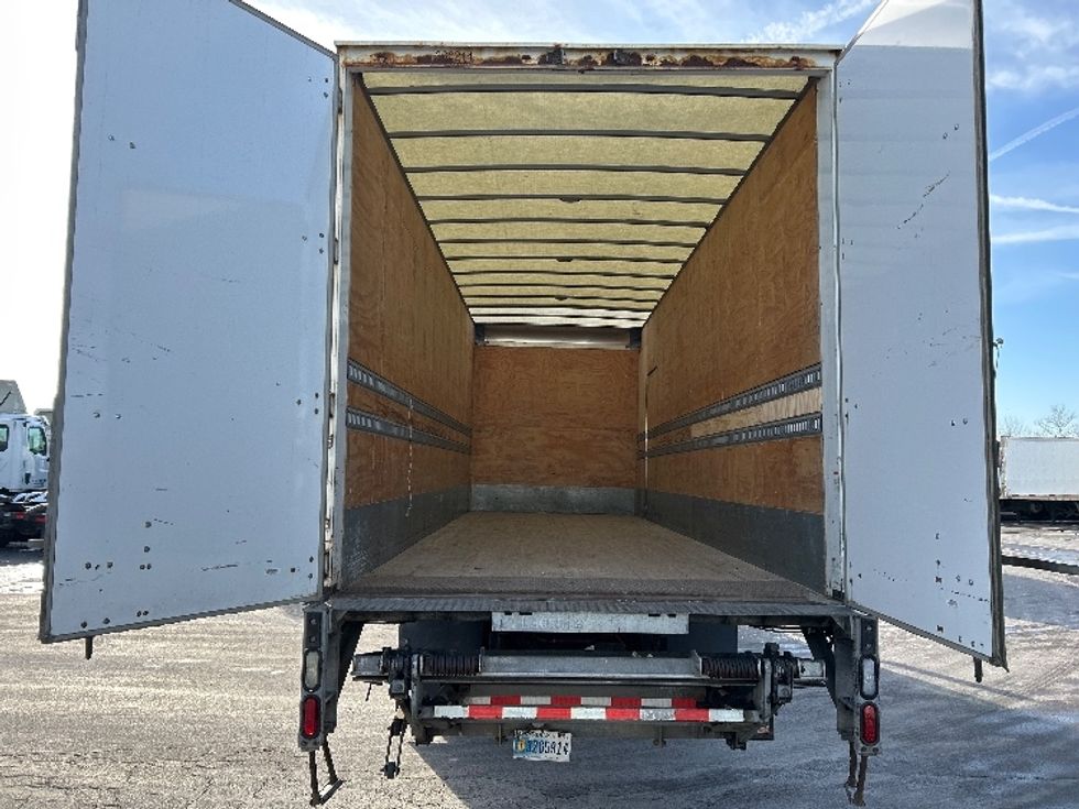 Medium Duty Box Truck-Light and Medium Duty Trucks-International-2020-MV607-East Chicago-IN-230,124\n\t\tmiles-$ 34,500 - Image 8