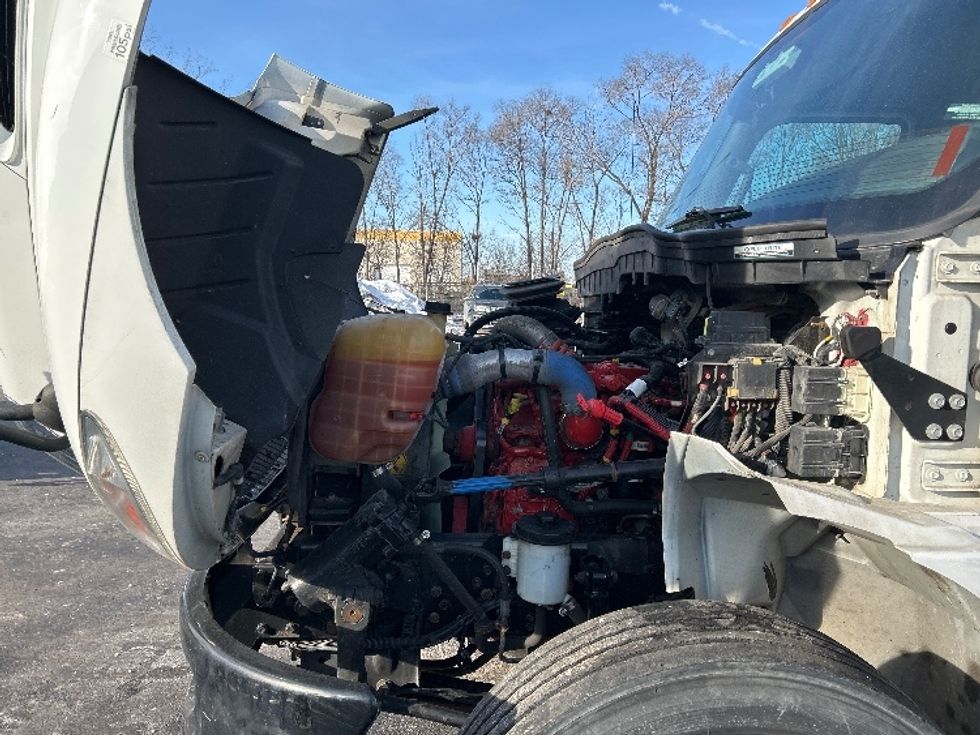 Medium Duty Box Truck-Light and Medium Duty Trucks-International-2020-MV607-East Chicago-IN-230,124\n\t\tmiles-$ 34,500 - Image 24