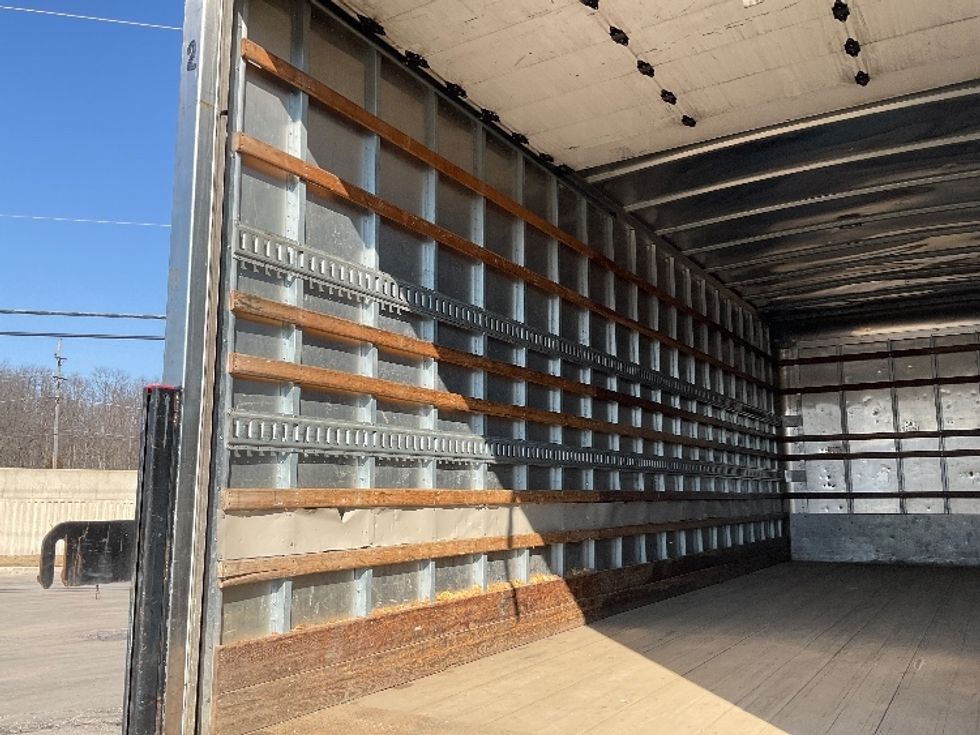 Medium Duty Box Truck-Light and Medium Duty Trucks-International-2020-MV607-East Chicago-IN-79,222\n\t\tmiles-$ 65,500 - Image 11