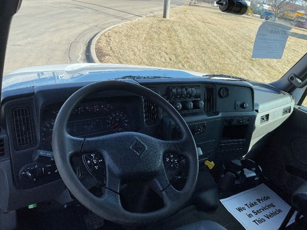 Medium Duty Box Truck-Light and Medium Duty Trucks-International-2020-MV607-East Chicago-IN-79,222\n\t\tmiles-$ 65,500 - Image 17
