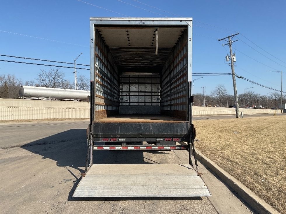 Medium Duty Box Truck-Light and Medium Duty Trucks-International-2020-MV607-East Chicago-IN-79,222\n\t\tmiles-$ 65,500 - Image 9