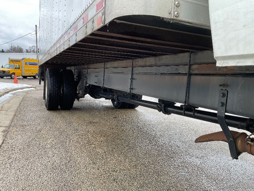 Medium Duty Box Truck-Light and Medium Duty Trucks-International-2020-MV607-East Chicago-IN-90,555\n\t\tmiles-$ 64,250 - Image 14