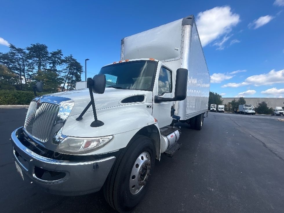 Medium Duty Box Truck-Light and Medium Duty Trucks-International-2020-MV607-Eden-MD-219,697\n\t\tmiles-$ 47,750 - Image 3