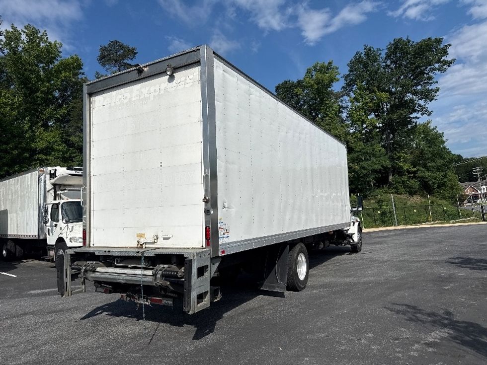 Medium Duty Box Truck-Light and Medium Duty Trucks-International-2020-MV607-Eden-MD-323,018\n\t\tmiles-$ 32,000 - Image 13