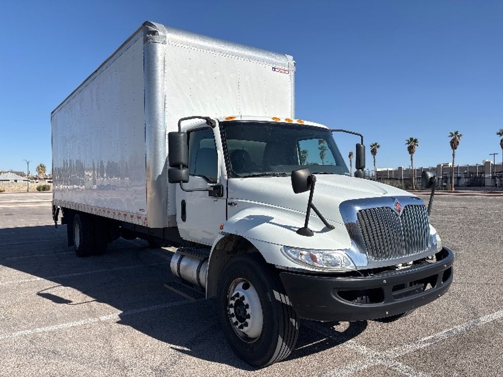 Medium Duty Box Truck-Light and Medium Duty Trucks-International-2020-MV607-El Paso-TX-128,027\n\t\tmiles-$ 56,000 - Image 1