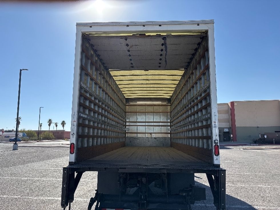 Medium Duty Box Truck-Light and Medium Duty Trucks-International-2020-MV607-El Paso-TX-128,027\n\t\tmiles-$ 56,000 - Image 8