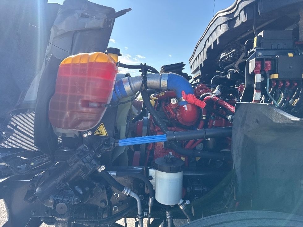 Medium Duty Box Truck-Light and Medium Duty Trucks-International-2020-MV607-El Paso-TX-143,500\n\t\tmiles-$ 52,750 - Image 23
