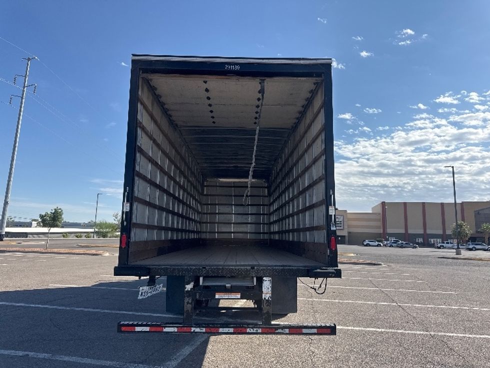 Medium Duty Box Truck-Light and Medium Duty Trucks-International-2020-MV607-El Paso-TX-143,500\n\t\tmiles-$ 52,750 - Image 8