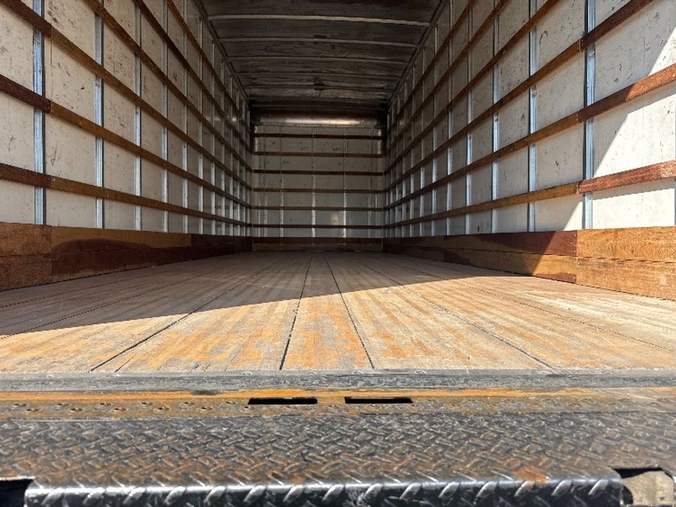 Medium Duty Box Truck-Light and Medium Duty Trucks-International-2020-MV607-El Paso-TX-157,681\n\t\tmiles-$ 51,000 - Image 10