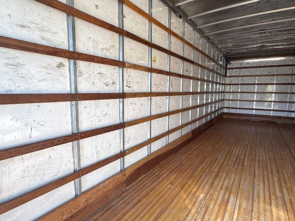Medium Duty Box Truck-Light and Medium Duty Trucks-International-2020-MV607-El Paso-TX-157,681\n\t\tmiles-$ 51,000 - Image 11